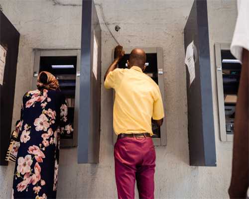 （科技）新研究成功将“长寿基因”从裸鼹鼠移植到小鼠