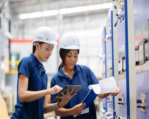 粤剧电影《睿王与庄妃》首映，其舞台剧本曾被多个剧种移植